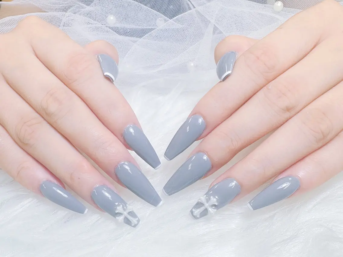 ネイル チークネイル 長さ出し フラッシュネイル フレンチネイル グラデーション ハンドネイル AN NAIL 高田馬場のネイルデザイン