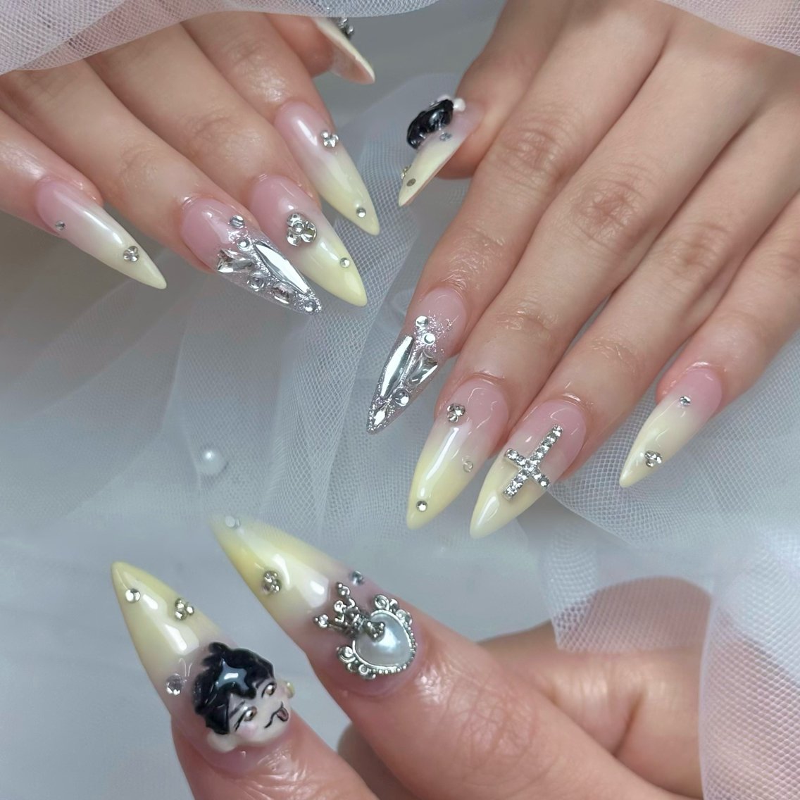 ネイル ハンドネイル Cham Haruneのネイルデザイン
