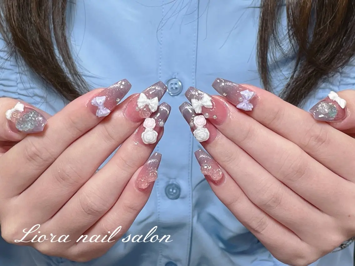 ネイル チークネイル フットネイル フレンチネイル ジェルネイル ガーリー ハンドネイル Liora nailのネイルデザイン