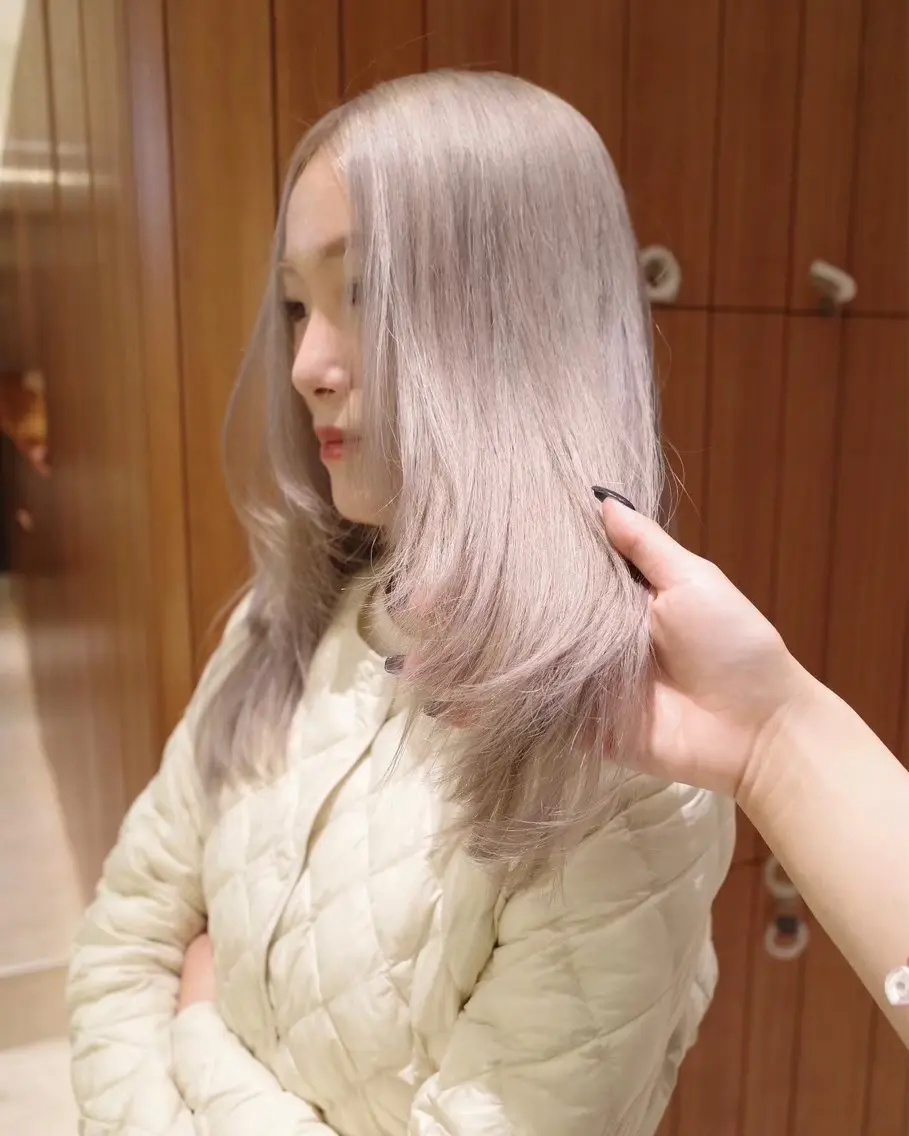セミロング カラー ヘアカラー 韓国レイヤー× 透明感暗髪/nanoのヘアスタイル