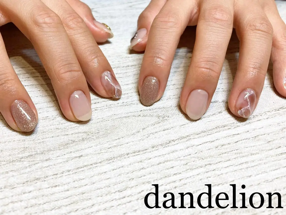 ネイル ハンドネイル ハンドケア dandelion ダンデライオンのネイルデザイン