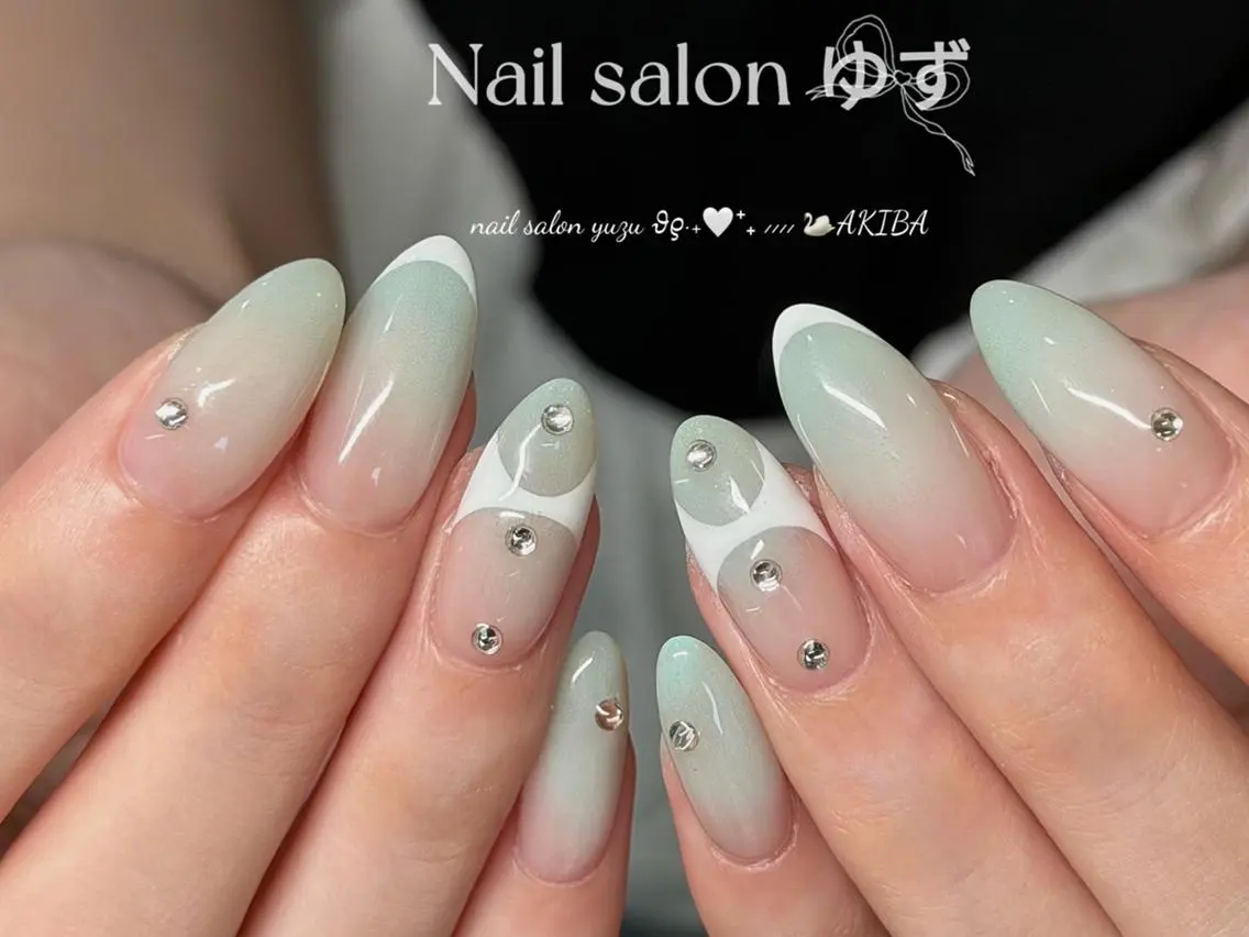 ネイル MAKI💚💚💚 秋葉原.のネイルデザイン
