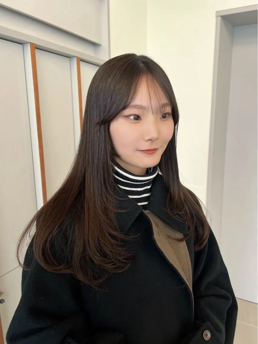 ロング ‎🤍ともえ‎🤍 /レイヤーカット🧸のヘアスタイル