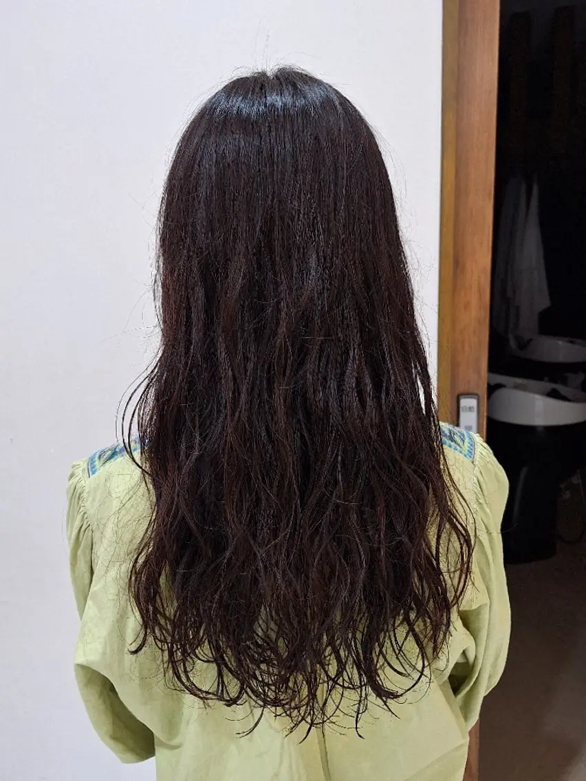 ロング ロング スズキ ヒロキのヘアスタイル