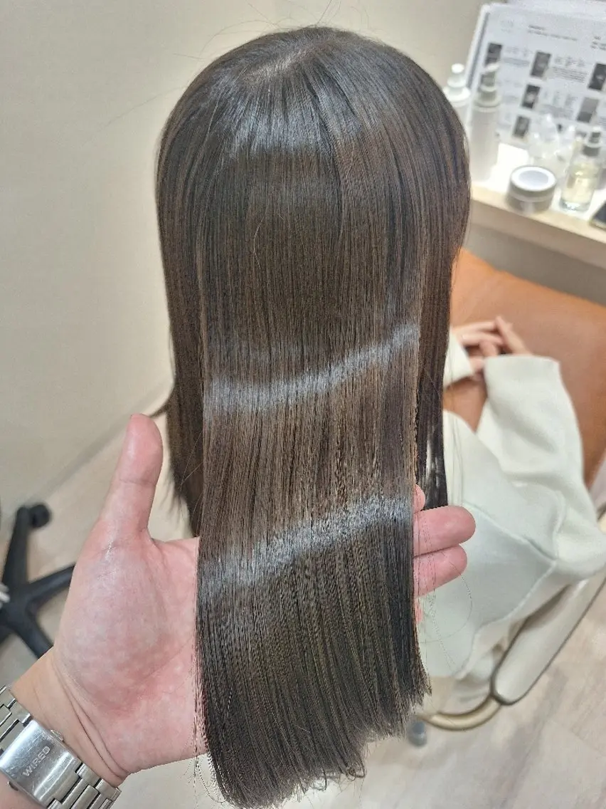 ロング カット ヘアカラー トリートメント 山田 一貴のヘアスタイル