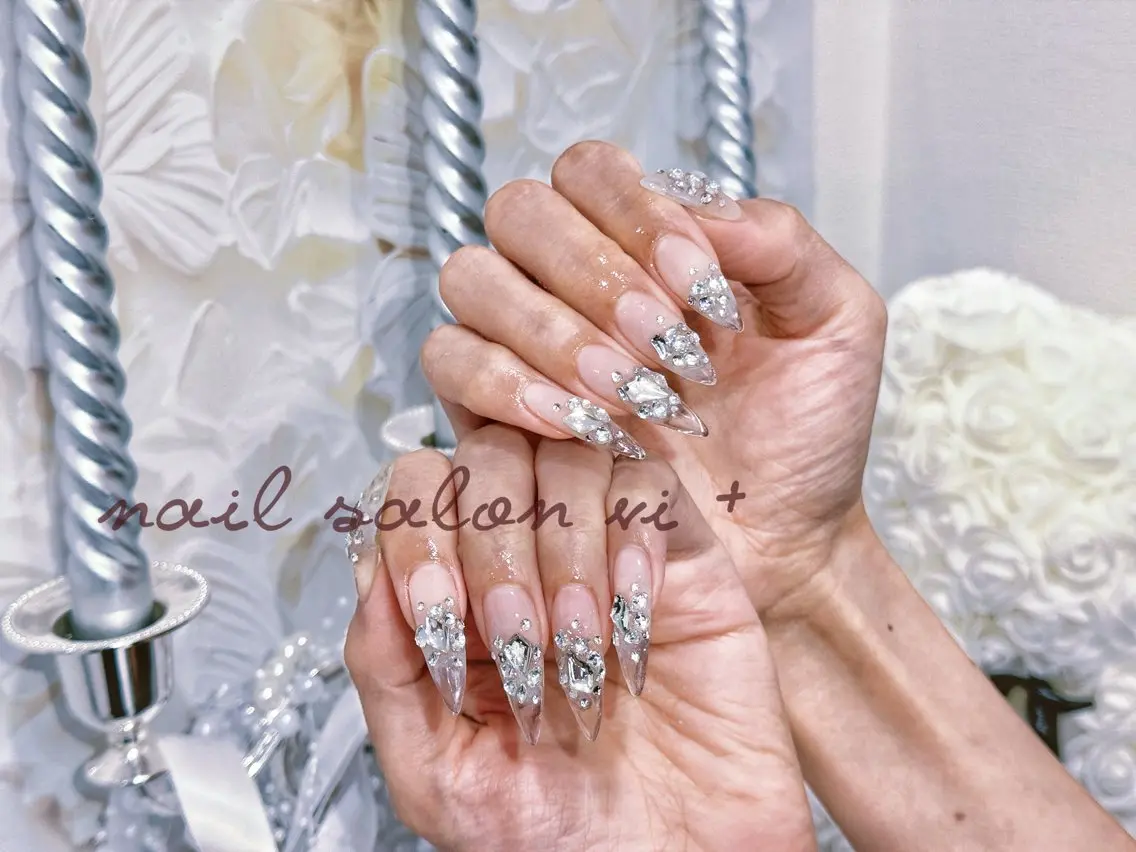 ネイル ハンドネイル ✨Nailsalon Vi+✨のネイルデザイン