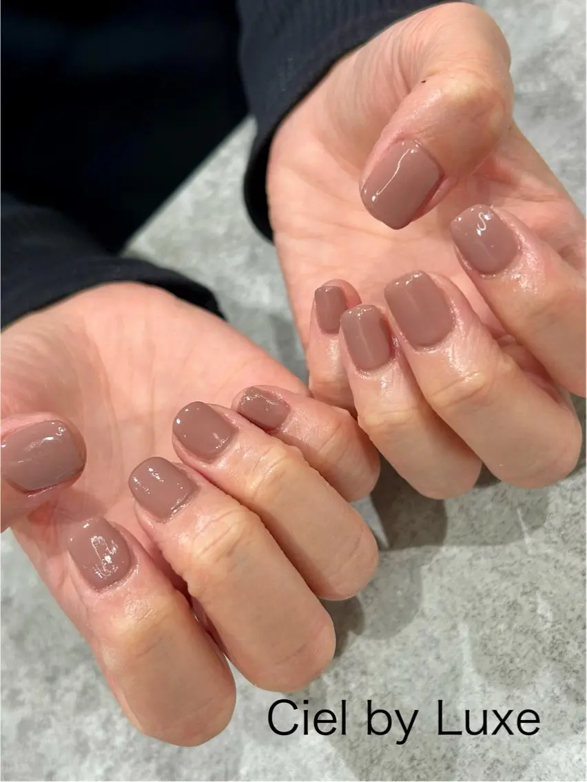 ネイル ワンカラーネイル CielbyLuxe manamiのネイルデザイン