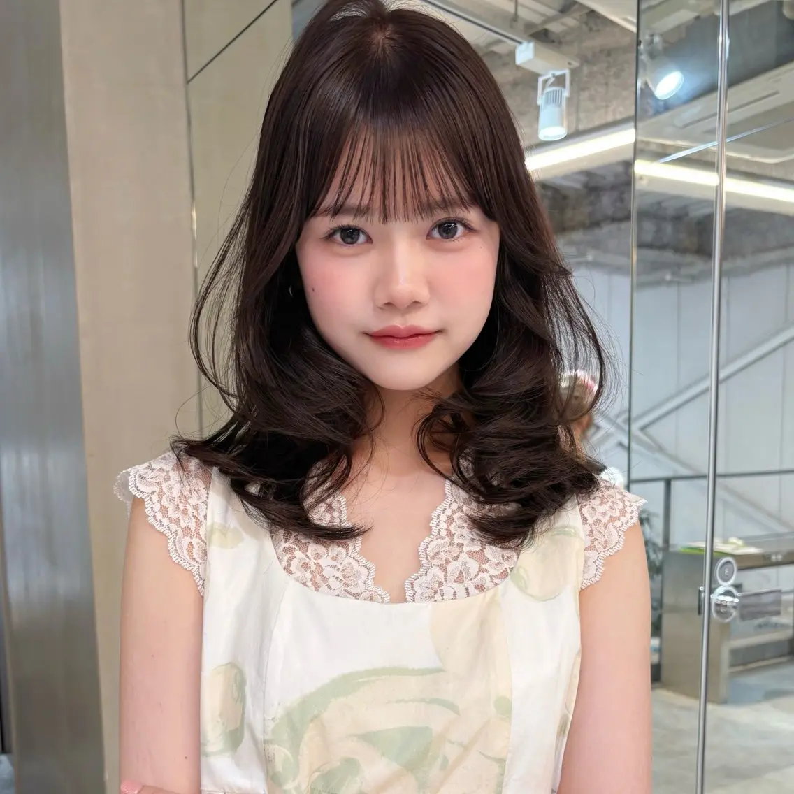 前髪、顔周りカットの写真