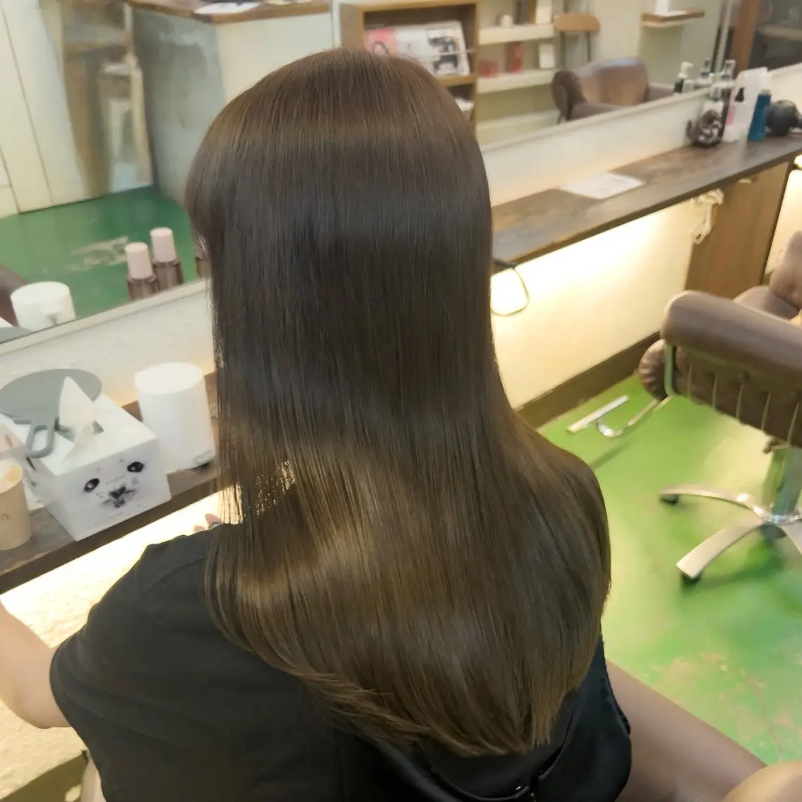 【私史上綺麗な髪を✨️柔らか質感ケア】メンテカット無料✂︎透明感ワンカラー+美髪髪質改善トリートメント🎀ホームケア付の写真