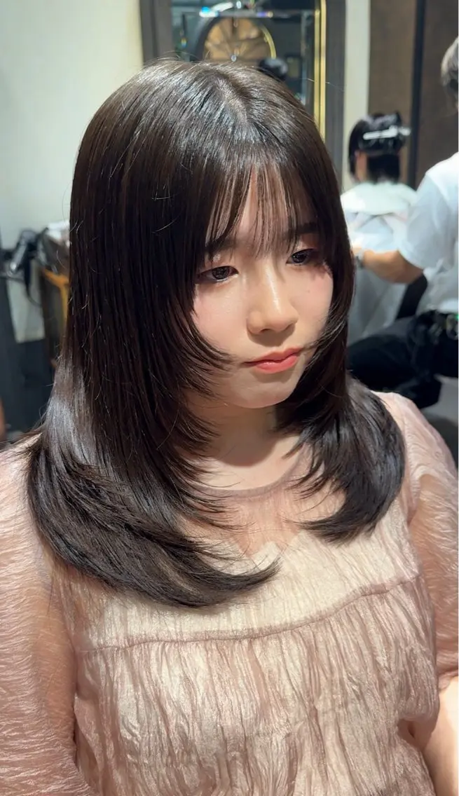 ミディアム カット MINX 長濱 優花 /銀座美容師のヘアスタイル
