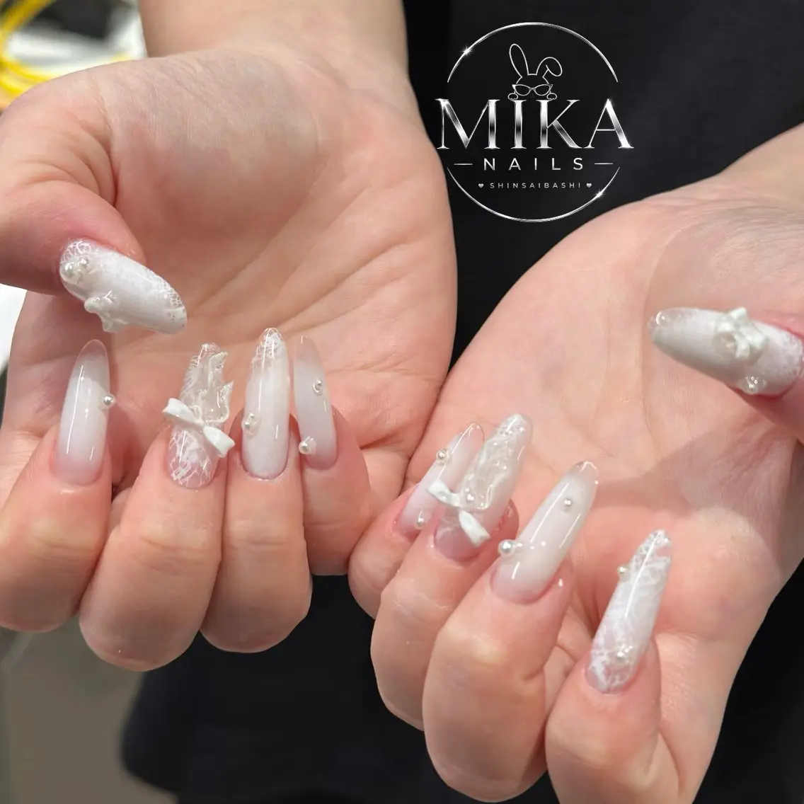 ネイル キラキラネイル 韓国ネイル ロングネイル 持ち込み シンプルネイル ハンドネイル ハンドケア Mika Nails 心斎橋のネイルデザイン