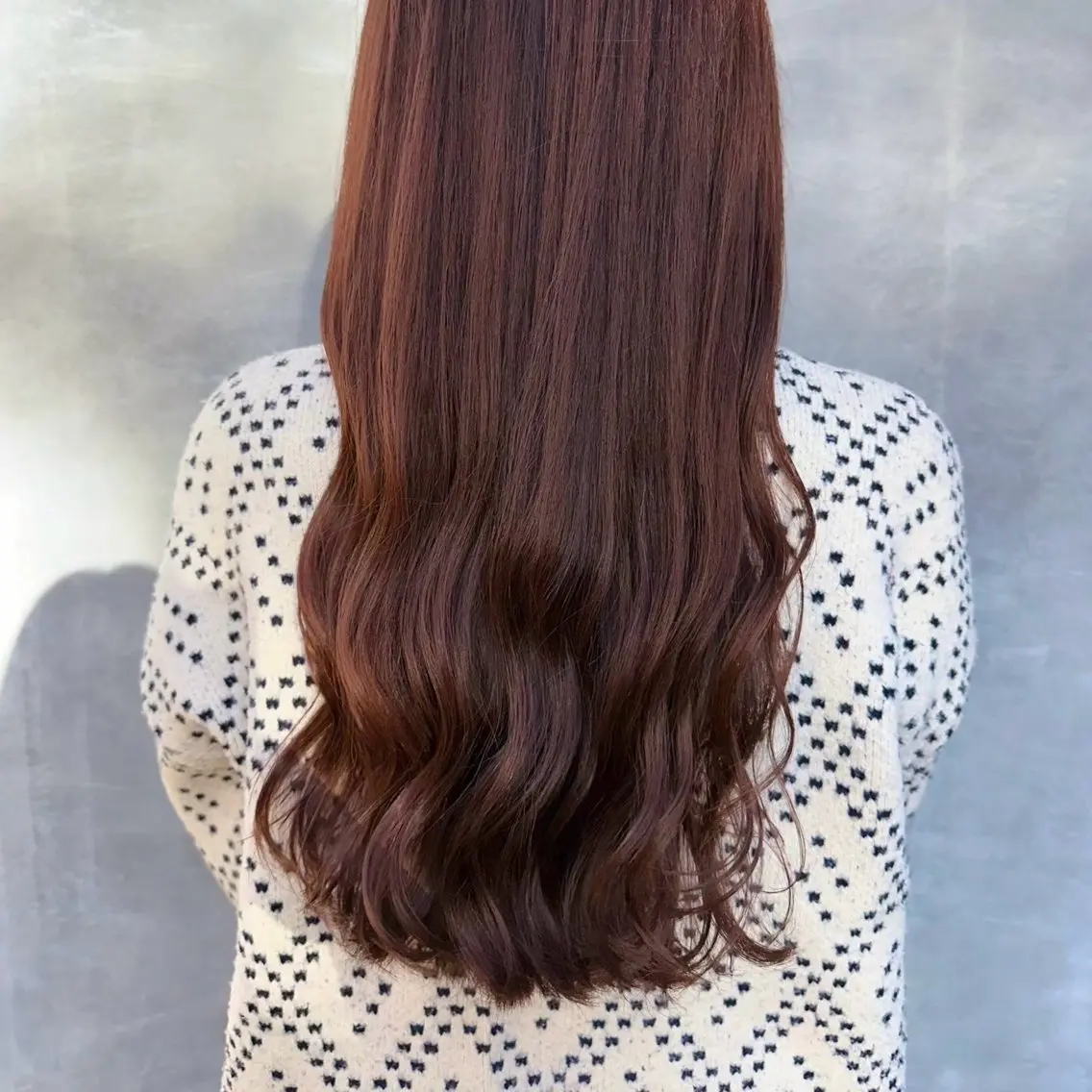 ロング カラー ブリーチ ブラウンカラー ブリーチなしカラー ピンクカラー ピンクブラウン 野崎 桃実のヘアスタイル