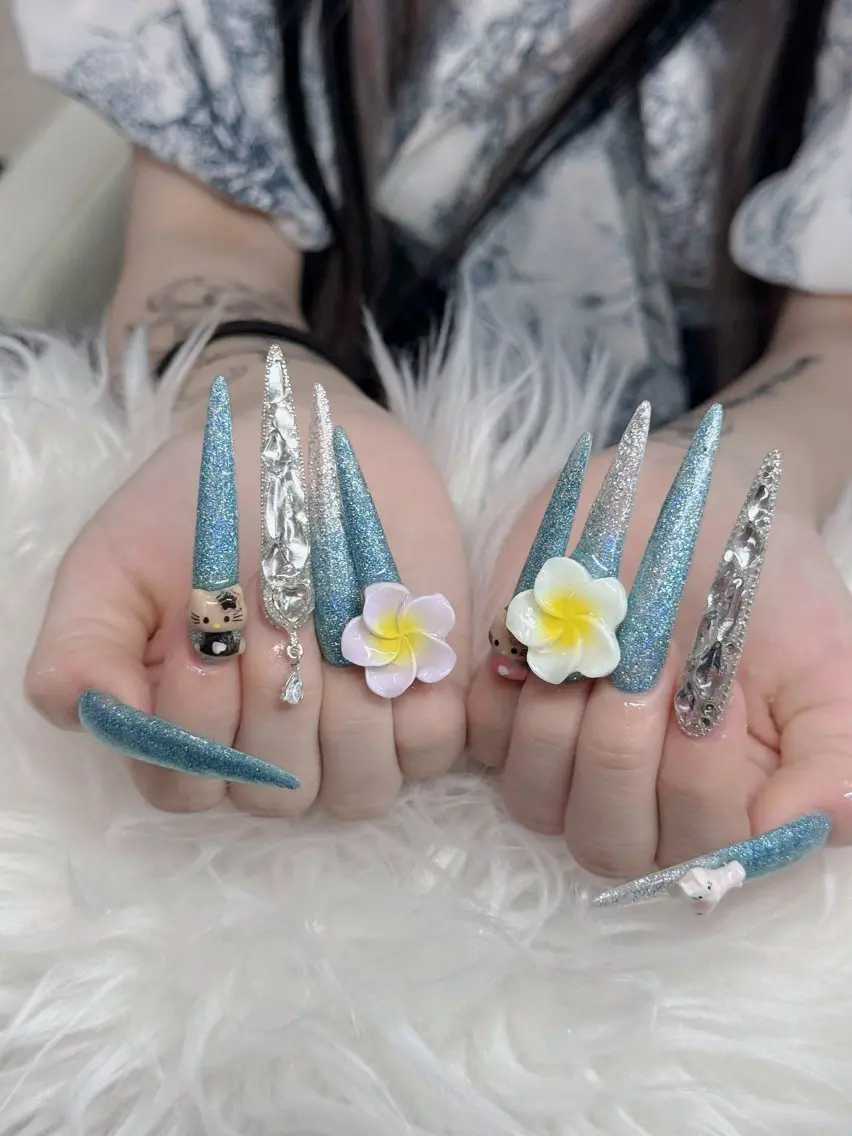 ネイル アートネイル フレンチネイル ジェルネイル 韓国ネイル マグネットネイル ハンドネイル Lenie Nail Salonのネイルデザイン