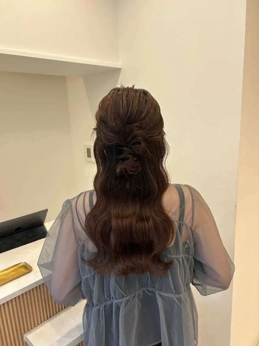 ロング ヘアアレンジ ハーフアップ Hirakuni Manakaのその他イメージ