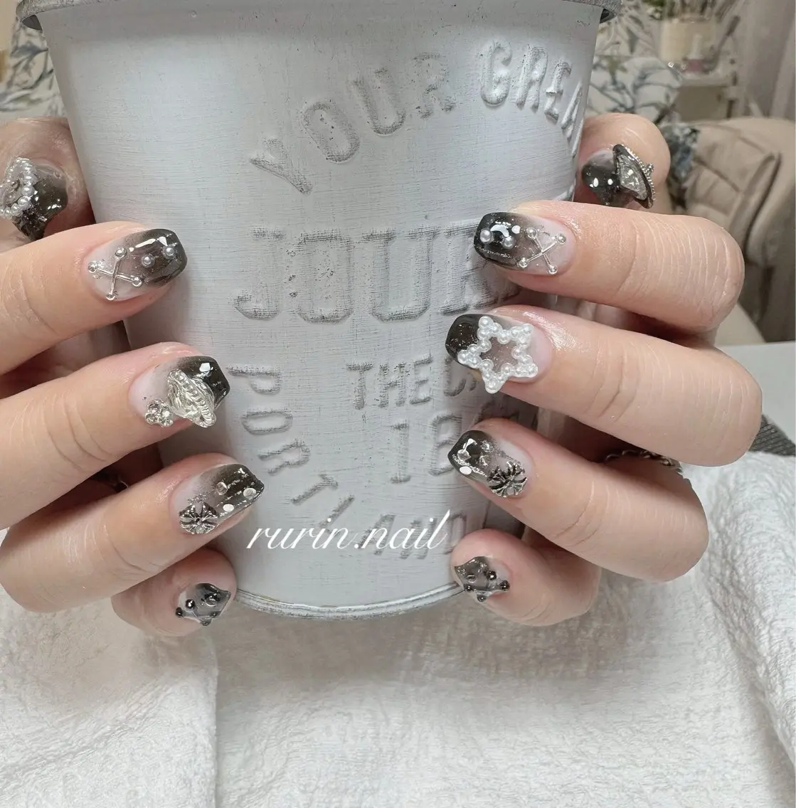 ネイル ルリン サロン💅のネイルデザイン
