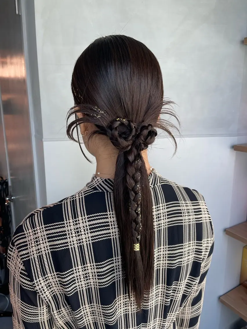 ヘアアレンジ 結婚式・ブライダル 卒業式のヘアスタイル ヘアセット charm《銀座》 ヘアセット/縮毛矯正のヘアスタイル