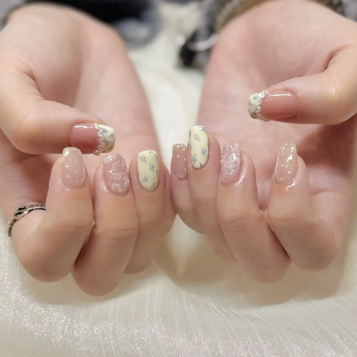 ネイル ハンドネイル 新井 ひなののネイルデザイン