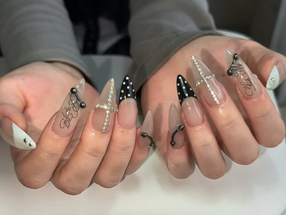 ネイル ハンドネイル Schon saki🐾のネイルデザイン