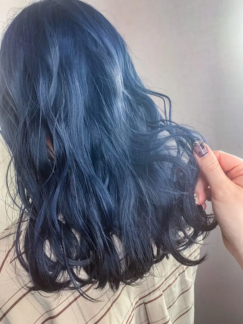 セミロング カラー ブルーカラー BREK穂積(大垣) Junnaのヘアスタイル