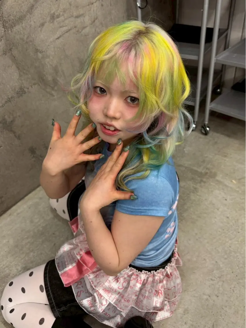 カラー め るのヘアスタイル