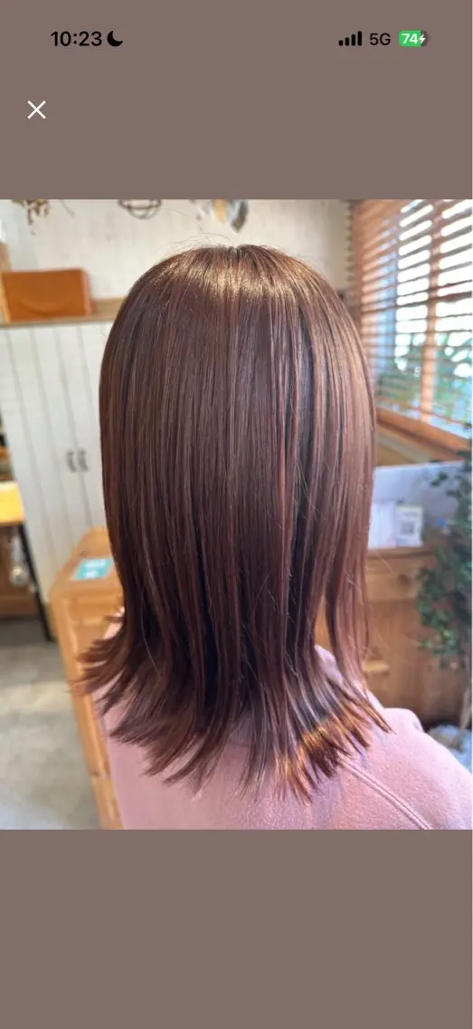 カラー ヘアカラー はやさか しおんのヘアスタイル