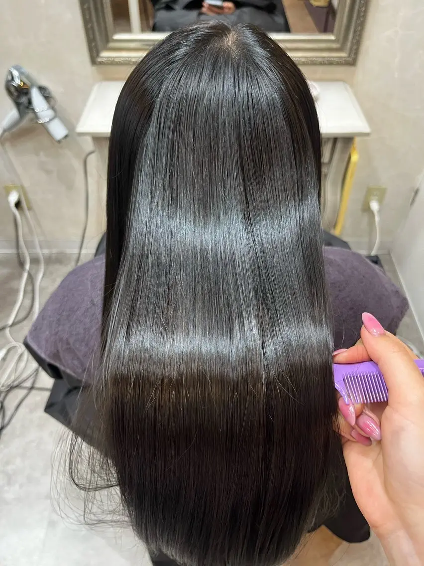 ロング 縮毛矯正 トリートメント 野間口 小春🩵モデル募集中のヘアスタイル