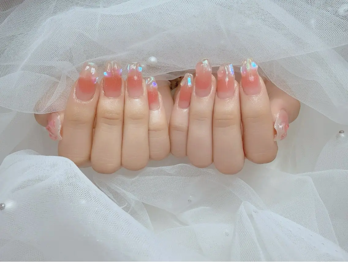 チップ長さだし🩵チークネイルの写真