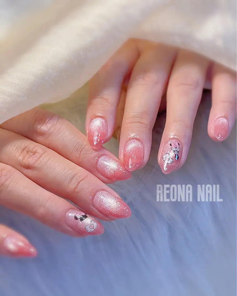 ネイル ジェルネイル ハート マグネットネイル ミラーネイル パラジェル Reona Nailのネイルデザイン