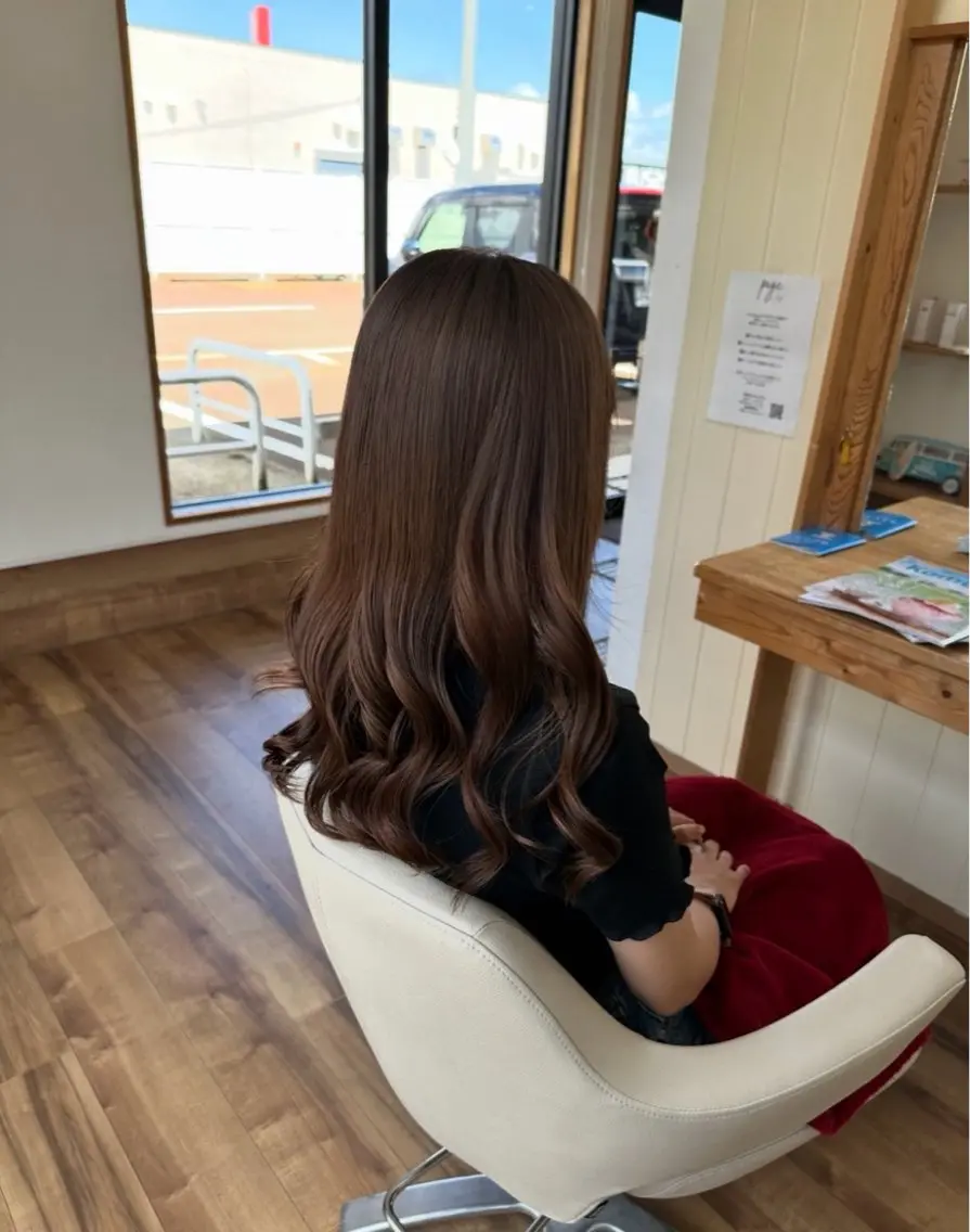 セミロング カット ヘアカラー トリートメント 艶髪カラー/髪質改善 細貝 舞利のヘアスタイル