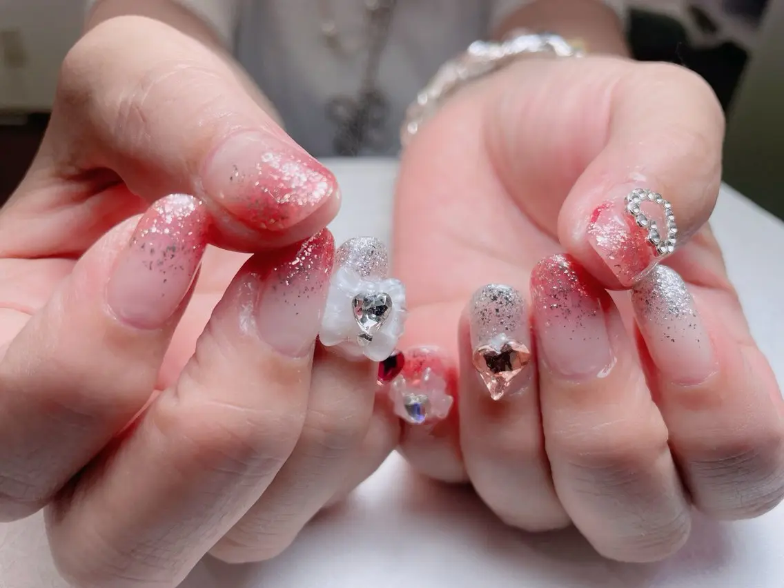 ネイル オーロラネイル 長さ出し フットネイル フレンチネイル ジェルネイル 中野駅から2分 MEO NAILのネイルデザイン