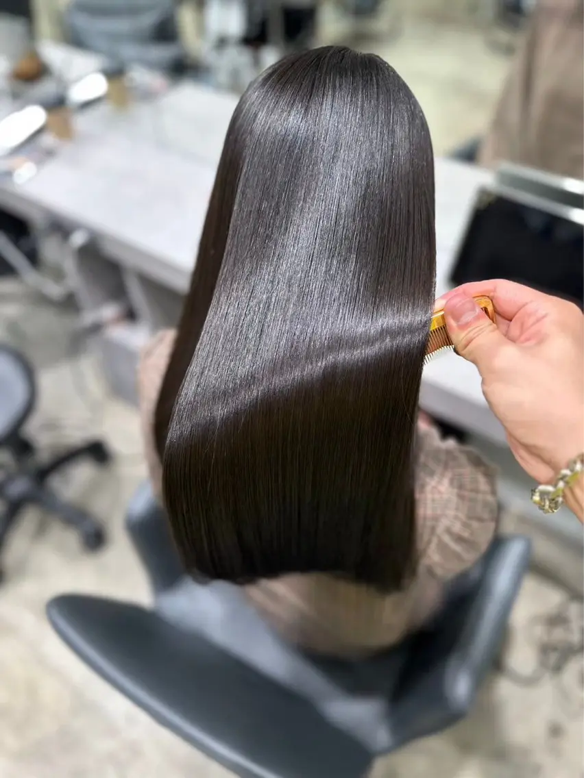ロング 【ヤバ髪から美髪へ】 縮毛矯正特化アチワのヘアスタイル