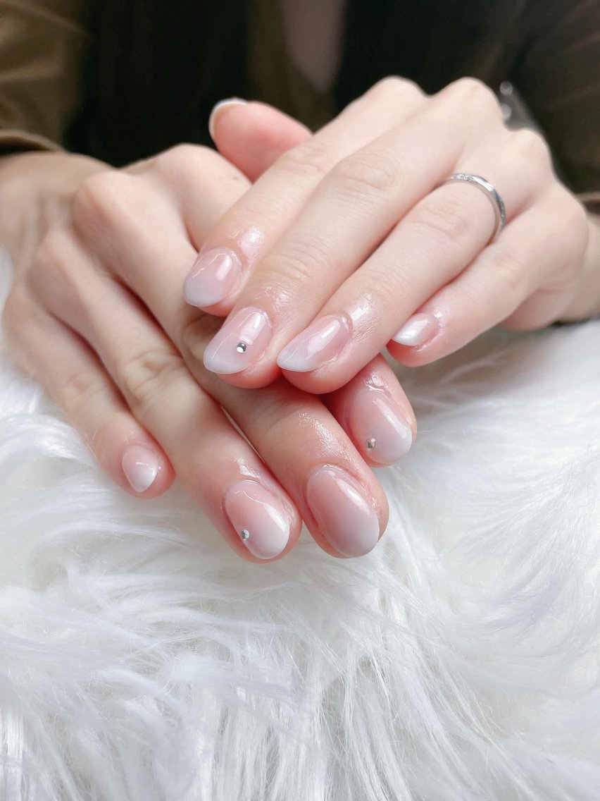 ネイル 長さ出し フレンチネイル グラデーション 韓国ネイル マグネットネイル ハンドネイル BT HEAVEN nailのネイルデザイン