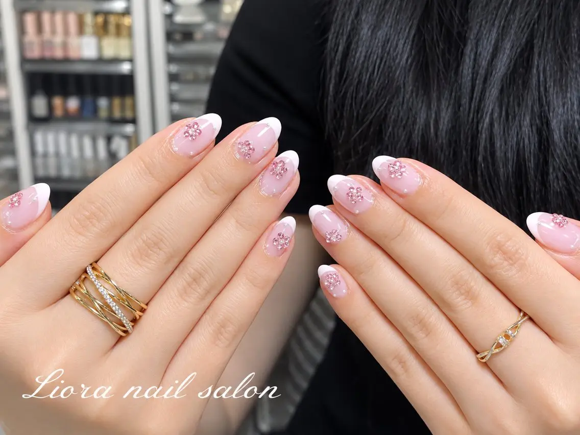ネイル チークネイル フットネイル フレンチネイル ジェルネイル ガーリー ハンドネイル Liora ネイル スカルプ専門店のネイルデザイン
