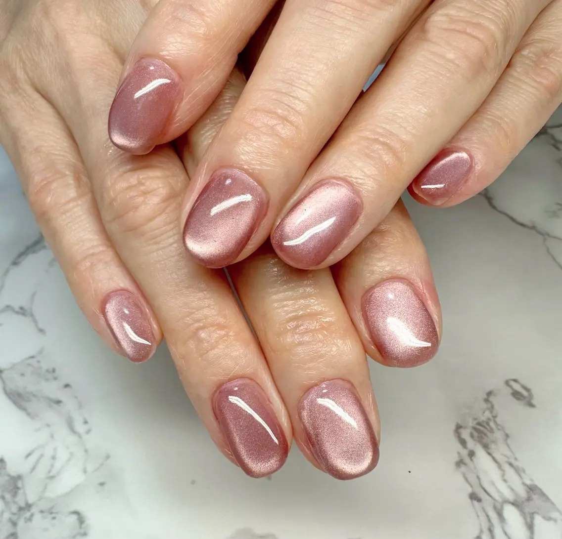 ネイル オーロラネイル ラメ(グリッター) マグネットネイル ニュアンスネイル ワンカラーネイル Mai’s nailのネイルデザイン