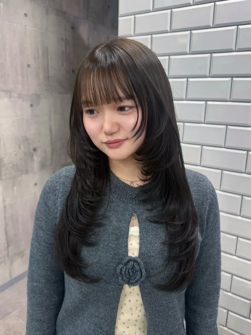 ロング カット ヘアカラー トリートメント ayano /レイヤー/艶カラーのヘアスタイル
