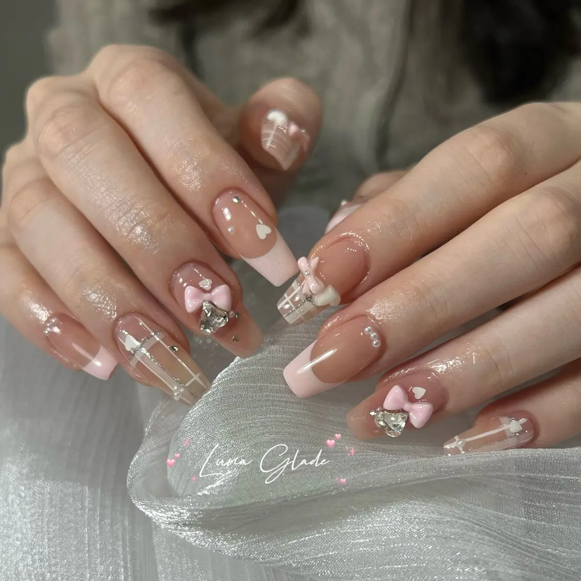 ネイル ハンドネイル Luna Gladeのネイルデザイン