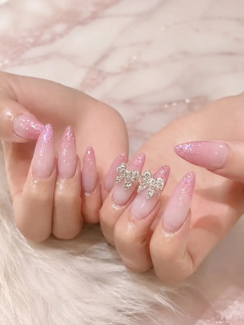 ネイル フレンチネイル ジェルネイル 韓国ネイル マグネットネイル 持ち込み ハンドネイル Royal nail_Mimiのネイルデザイン