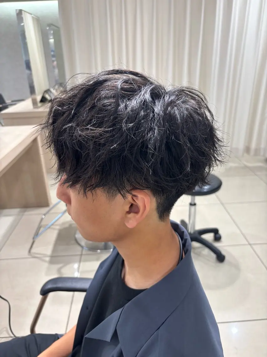 ミディアム パーマ メンズ カット パーマ メンズ比率エリア No.1/林慶太のヘアスタイル