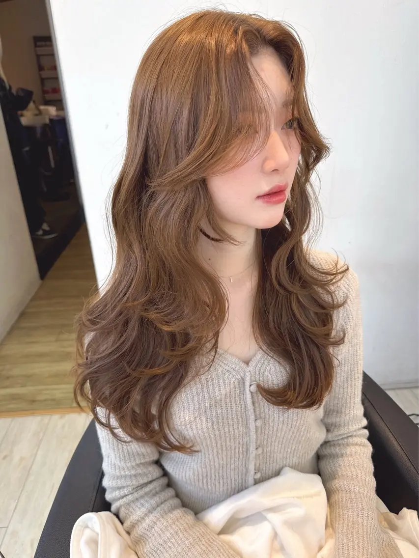セミロング カラー ブリーチ ダブルカラー ブリーチなしカラー 縮毛矯正/韓国ヘア レイヤー/そらのヘアスタイル