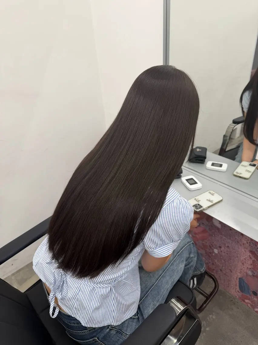 ロング ヘアカラー PELE SAKAE さやかのヘアスタイル