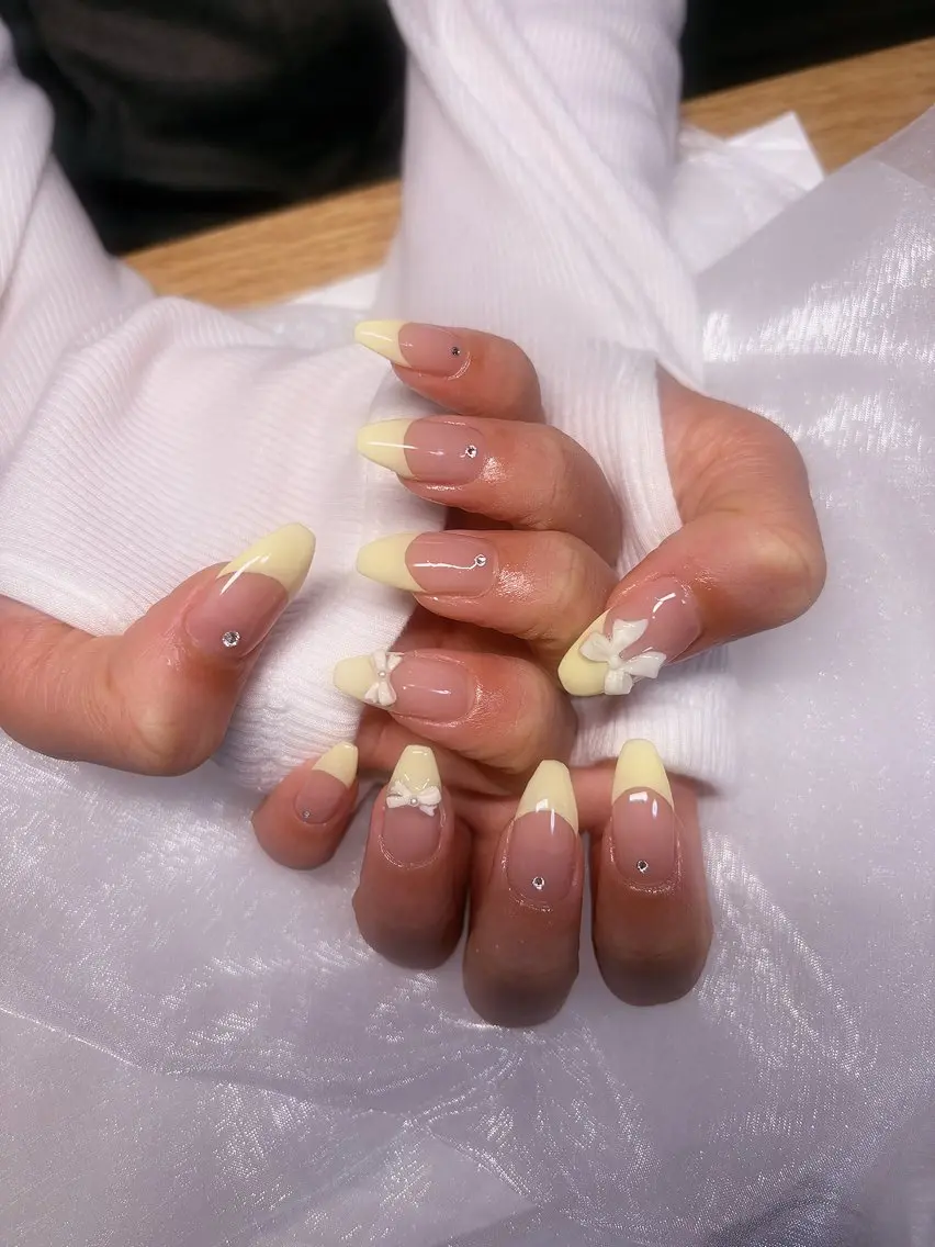 ネイル フレンチネイル パステルネイル 黄色 nail salon Lanaのネイルデザイン