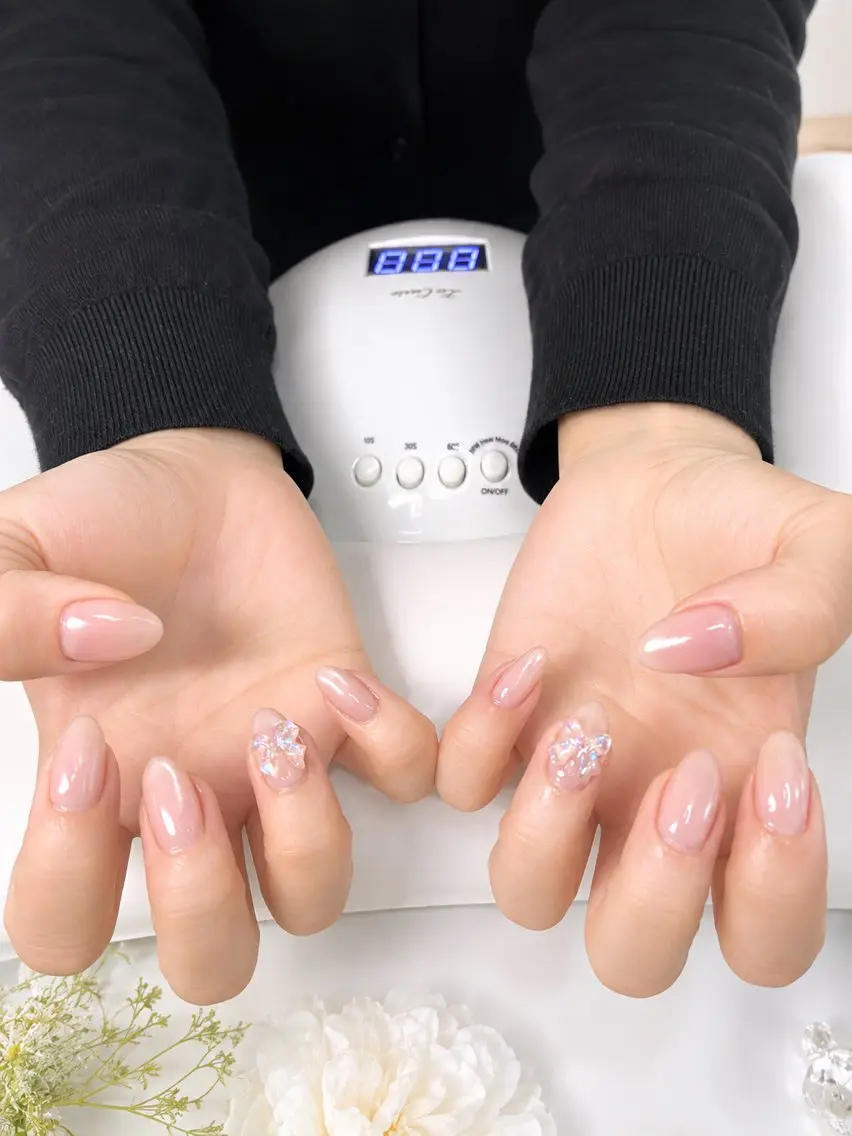 ネイル アートネイル フラワーネイル キラキラネイル ピンク ハンドネイル Kii nailのネイルデザイン