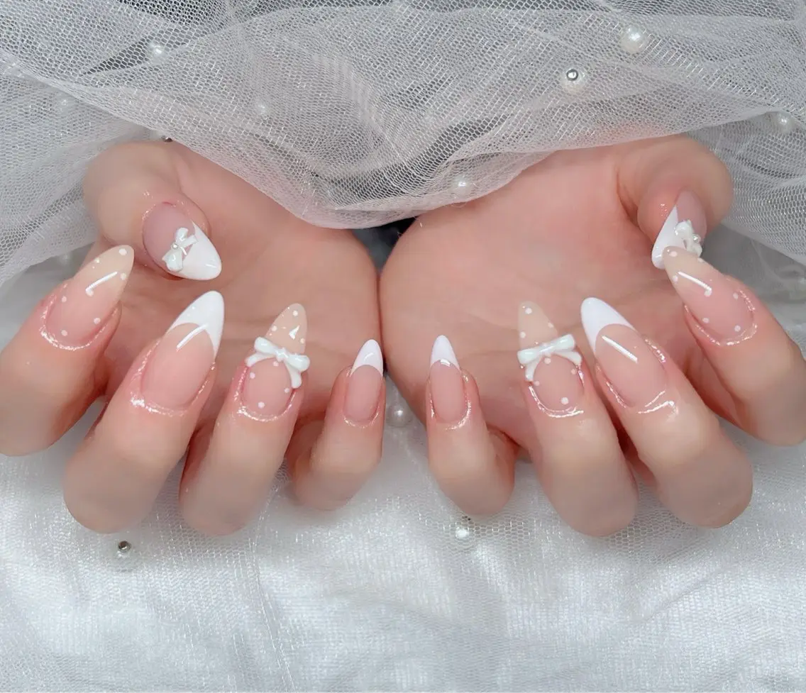 ネイル ハンドネイル 🎀PG🩵 ネイルサロンのネイルデザイン