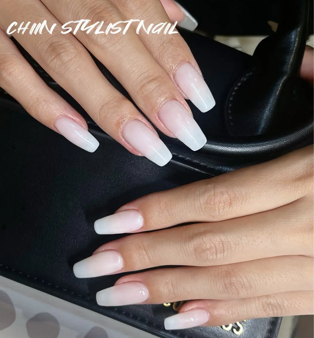 ミディアム ハンドネイル Chiin Nailのネイルデザイン