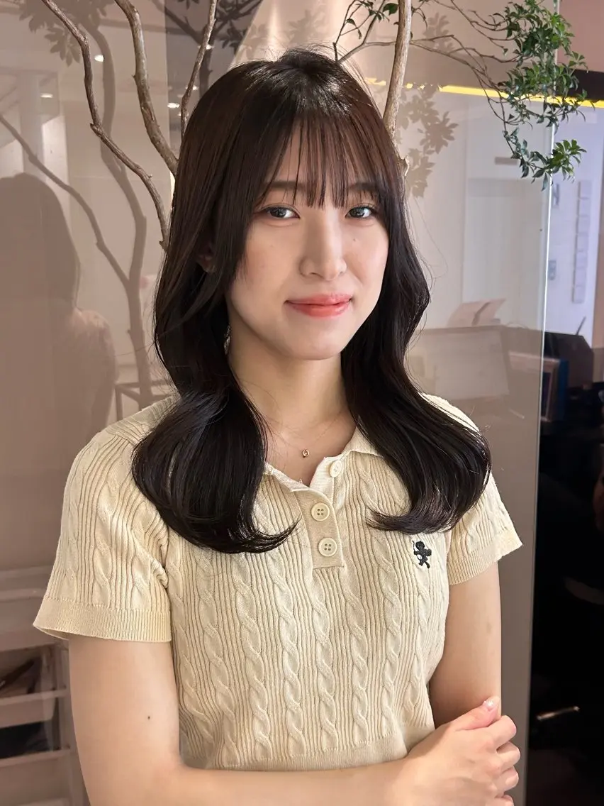 セミロング カラー カット ヘアカラー トリートメント 中原 優美のヘアスタイル