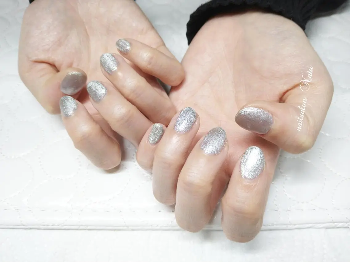 ネイル マグネットネイル ワンカラーネイル nailsalon Natuのネイルデザイン