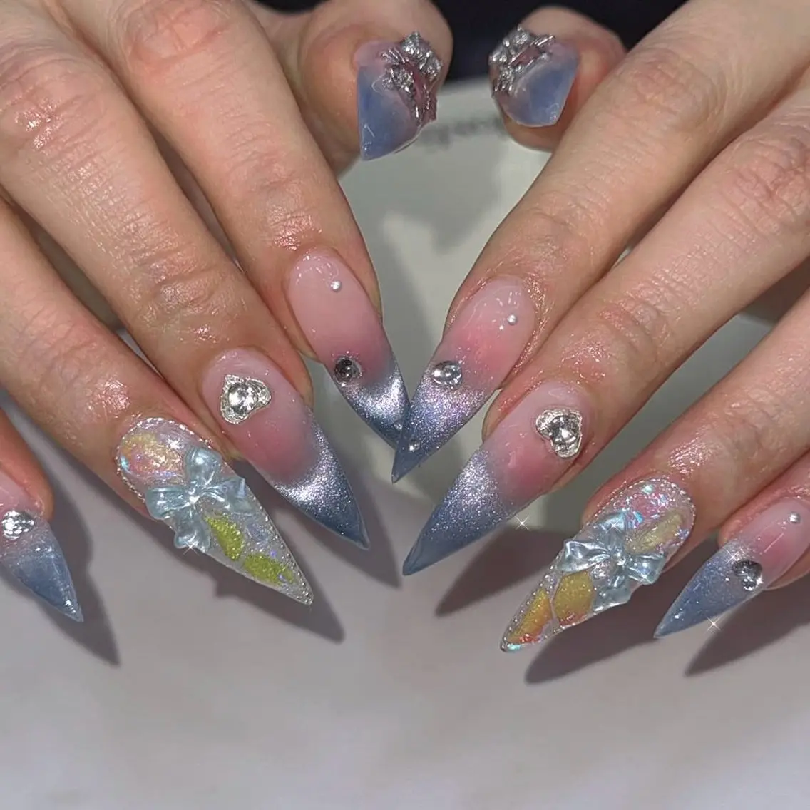 ネイル ハンドネイル LANA NAILのネイルデザイン