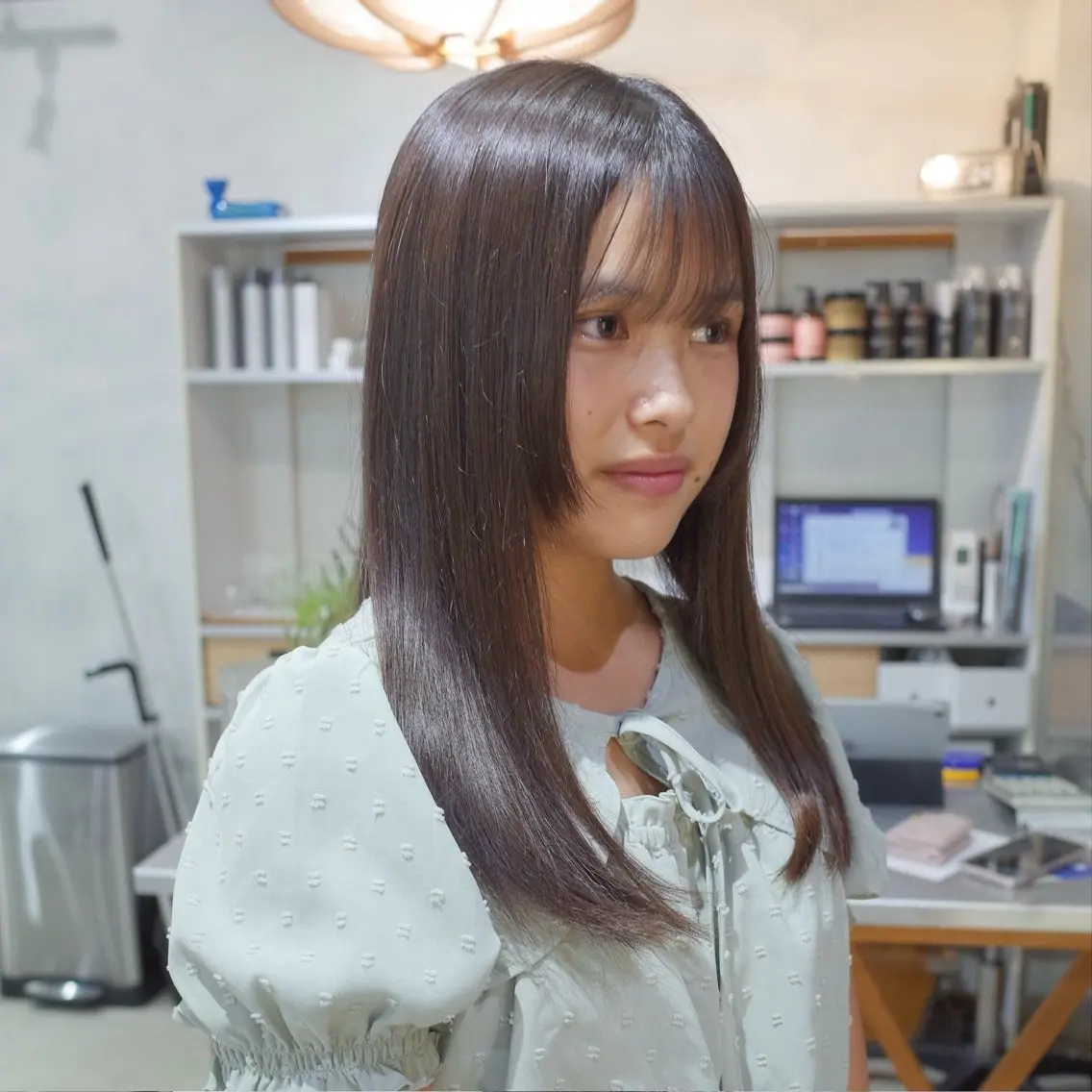 ロング 縮毛矯正 カラーモデル fon▶山田 悠華のヘアスタイル