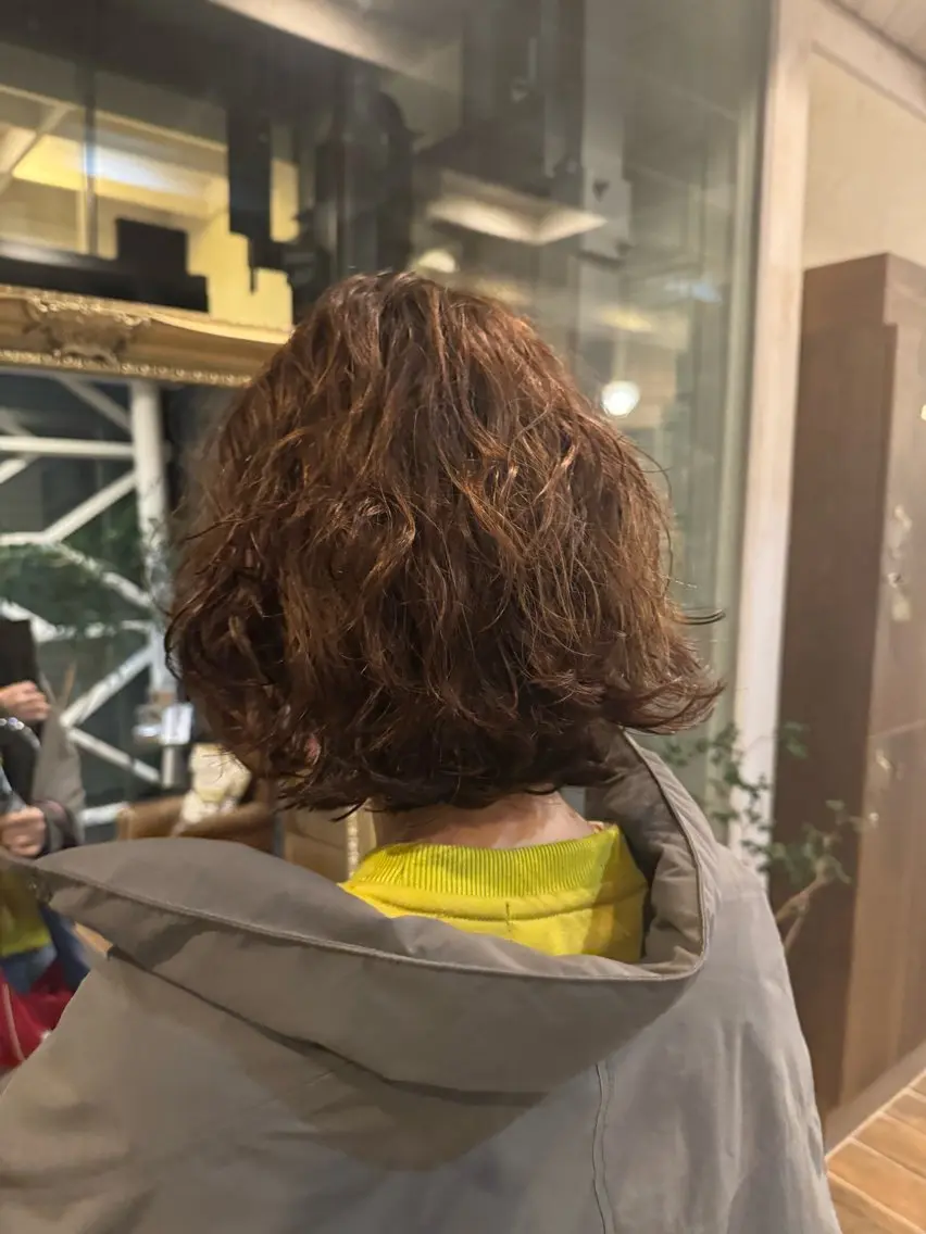 ミディアム ミディアムパーマ 村上 輝のヘアスタイル