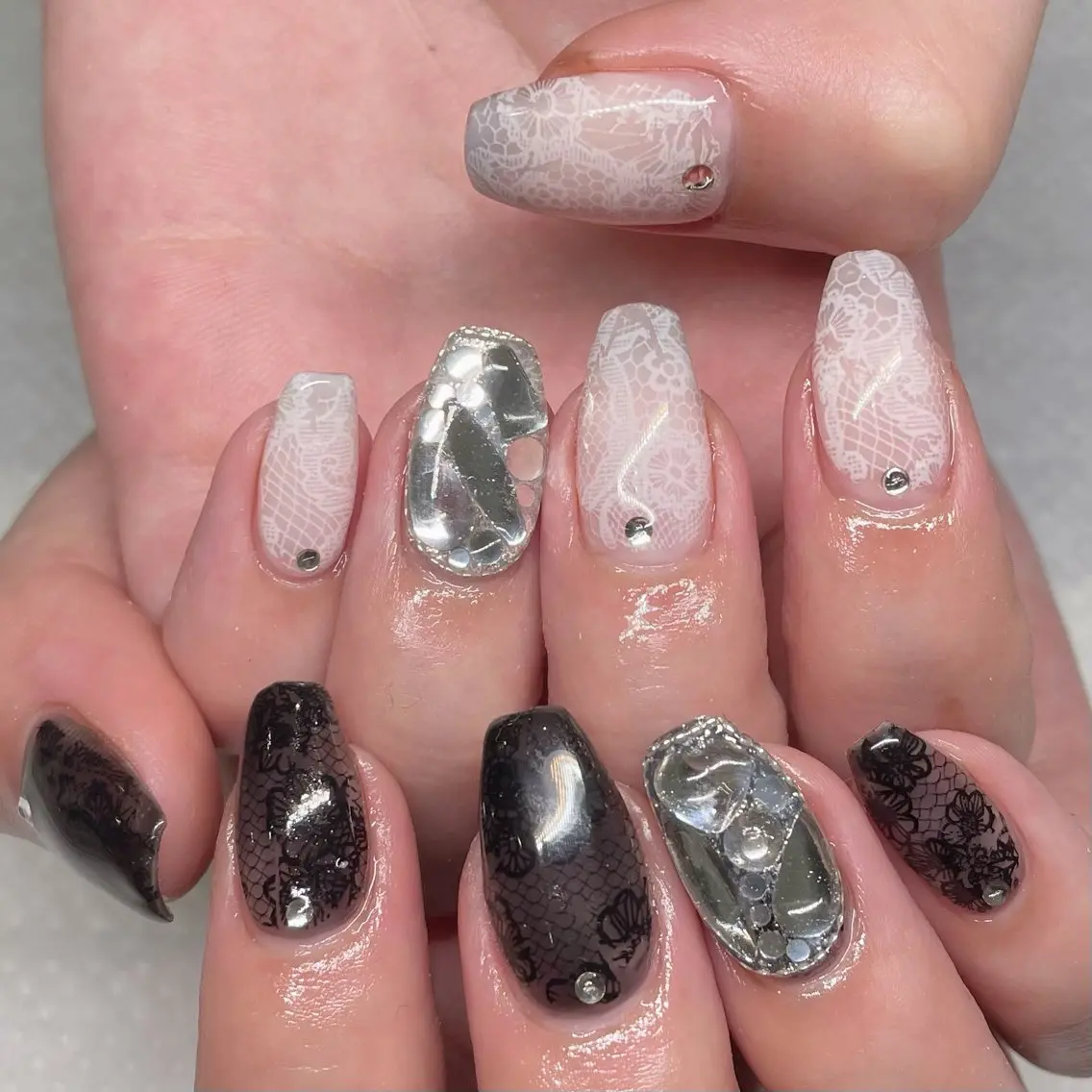 ネイル ハロウィン レース Ricnail☾ ayanoのネイルデザイン